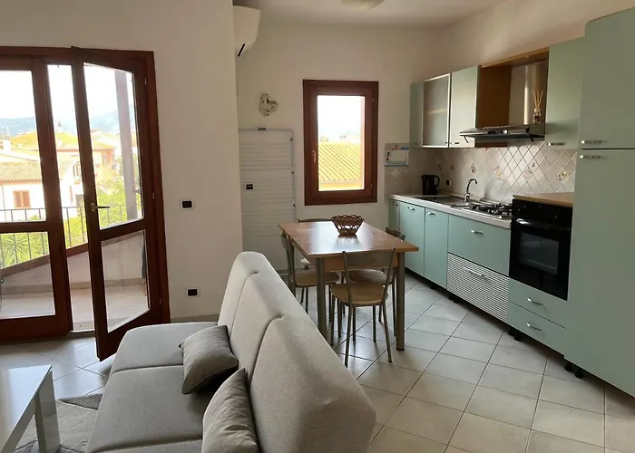 Ampio Bilocale Ольбия